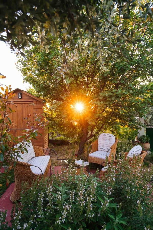 Lily'S Cottage Platanes  Luaran gambar